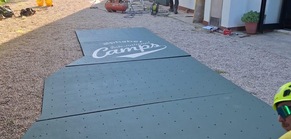 Outdoor-Climbing-Wall-Perugia-International-Campus