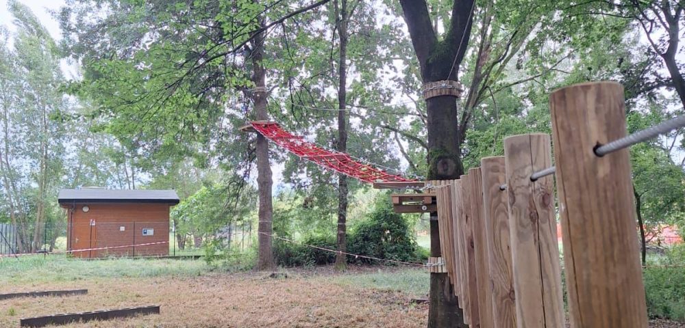 Continuous-Lifeline-Private-Park-Modena